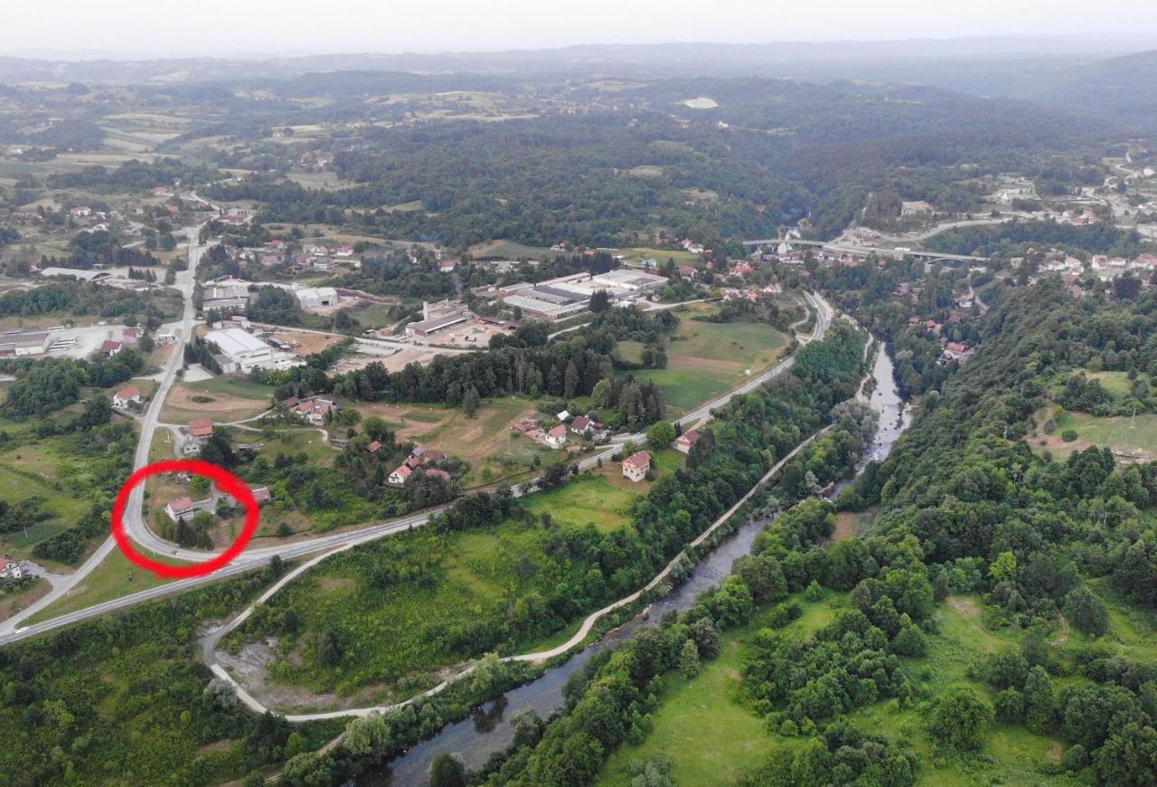 Apartments Vesna สลูน ภายนอก รูปภาพ